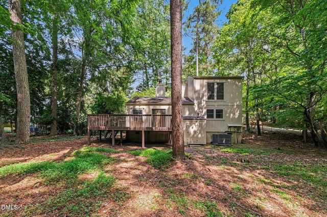 4 Matchwood, Pittsboro, NC 27312