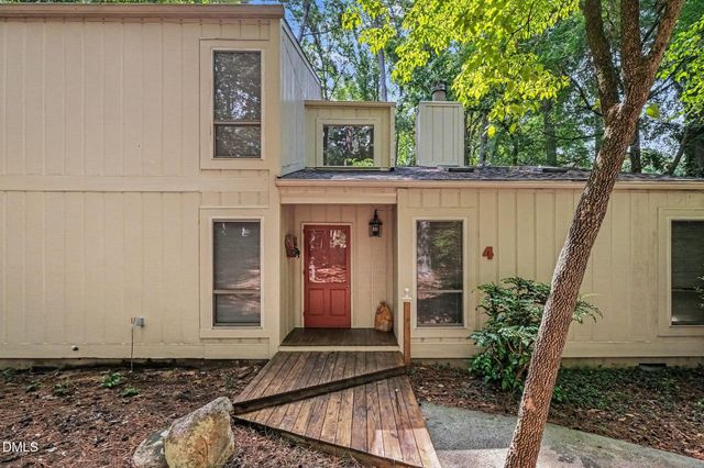4 Matchwood, Pittsboro, NC 27312