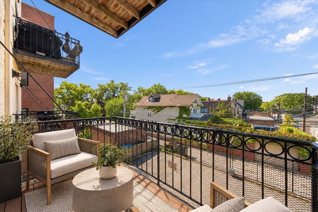 2842 N Halsted Street 3N, Chicago, IL 60657