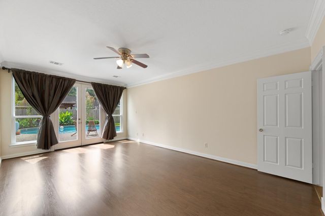 5115 Westerham Place, Houston, TX 77069