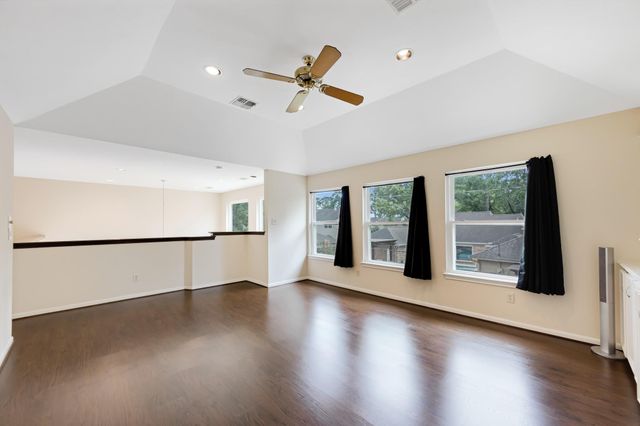 5115 Westerham Place, Houston, TX 77069