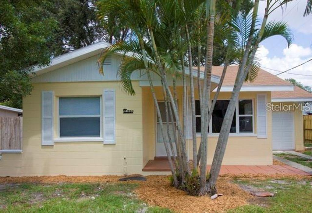 1957 MAGNOLIA STREET, Sarasota, FL 34239