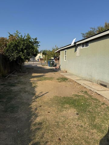 405 Lawson Road, Bakersfield, CA 93307