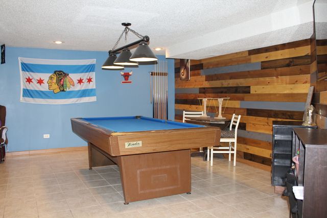 617 MELROSE Lane, Beecher, IL 60401