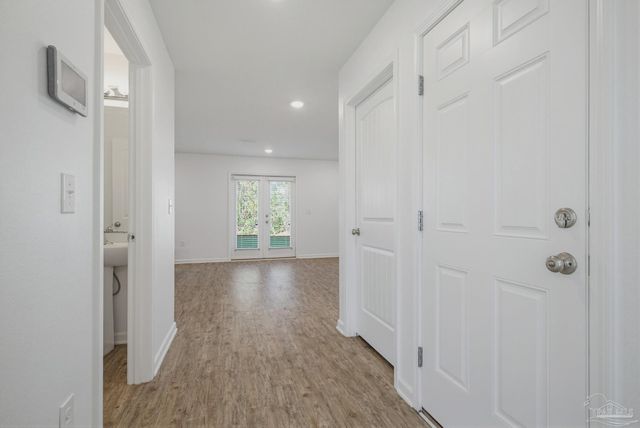 5894 Blackhorse Cir, Pensacola, FL 32526