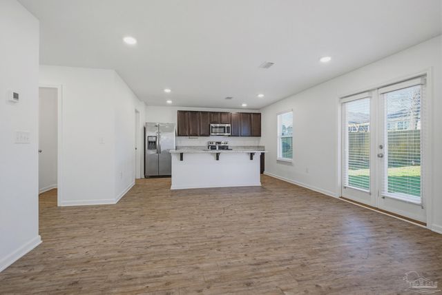 5894 Blackhorse Cir, Pensacola, FL 32526