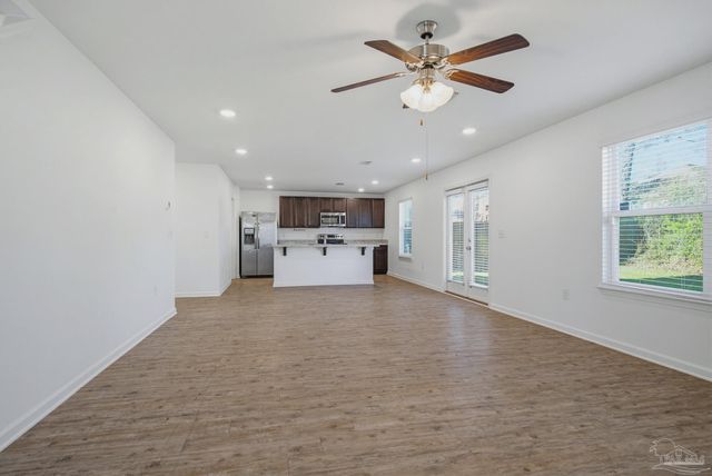 5894 Blackhorse Cir, Pensacola, FL 32526