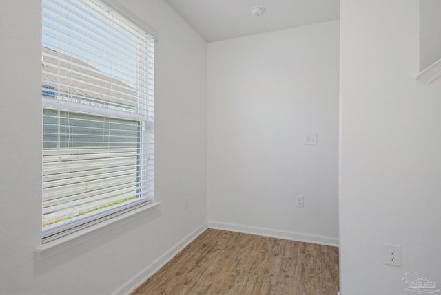 5894 Blackhorse Cir, Pensacola, FL 32526