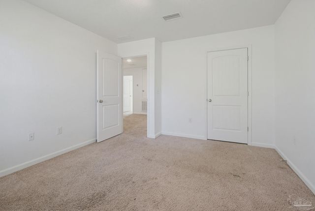 5894 Blackhorse Cir, Pensacola, FL 32526