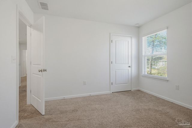 5894 Blackhorse Cir, Pensacola, FL 32526