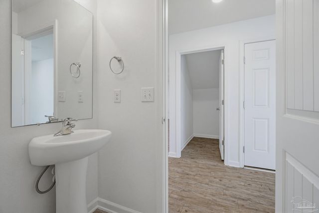 5894 Blackhorse Cir, Pensacola, FL 32526