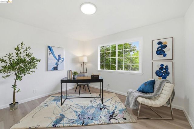 2090 Hillside Dr, San Leandro, CA 94577
