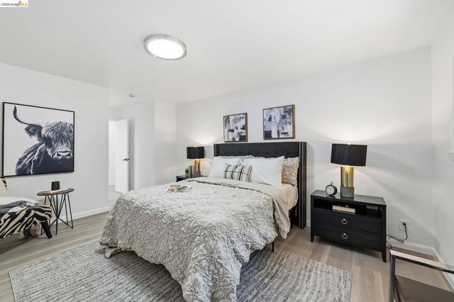 2090 Hillside Dr, San Leandro, CA 94577