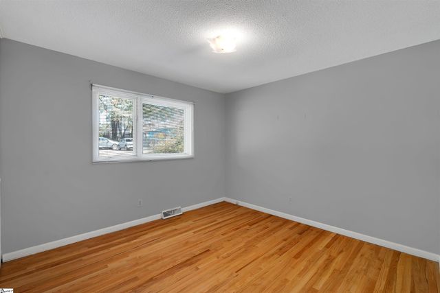 500 Stewart Drive, Easley, SC 29640