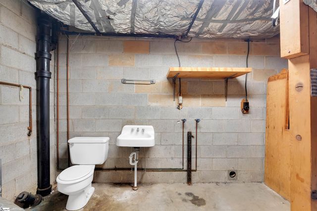 500 Stewart Drive, Easley, SC 29640