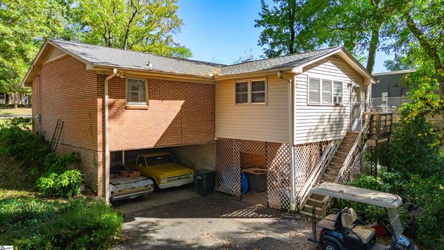 500 Stewart Drive, Easley, SC 29640