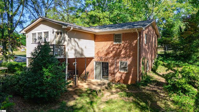 500 Stewart Drive, Easley, SC 29640