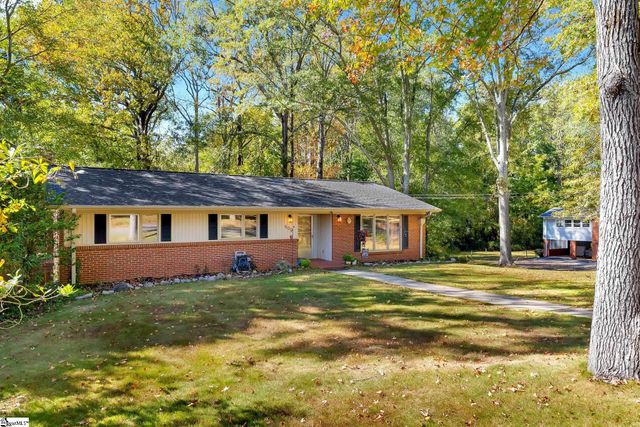 500 Stewart Drive, Easley, SC 29640