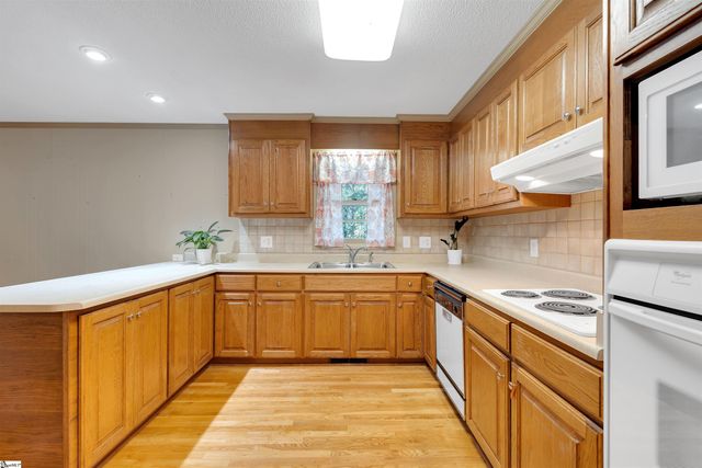 500 Stewart Drive, Easley, SC 29640