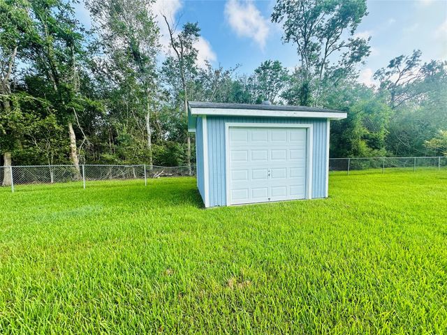 9012 Spruce Street, Hitchcock, TX 77563