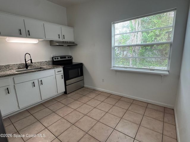 39 Cedar Avenue 39, Cocoa Beach, FL 32931