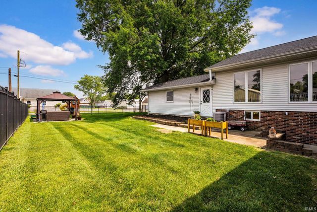 1206 O Street, Bedford, IN 47421