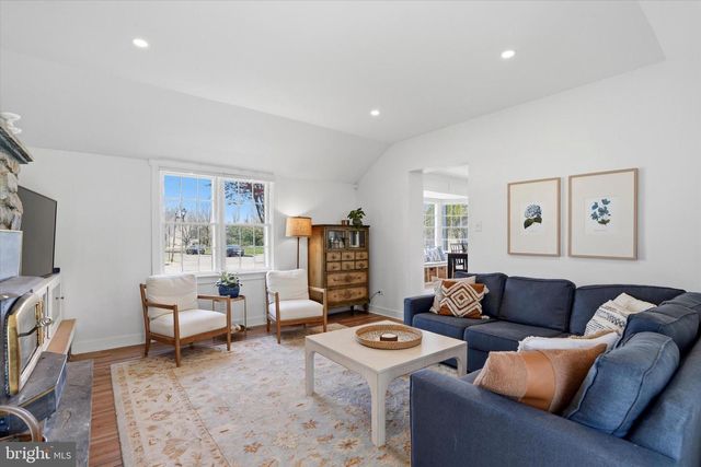 206 GUMBES RD, Collegeville, PA 19426