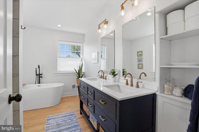 206 GUMBES RD, Collegeville, PA 19426