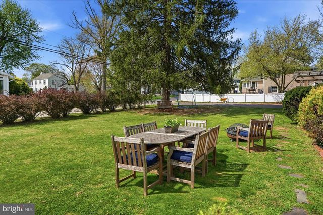 206 GUMBES RD, Collegeville, PA 19426