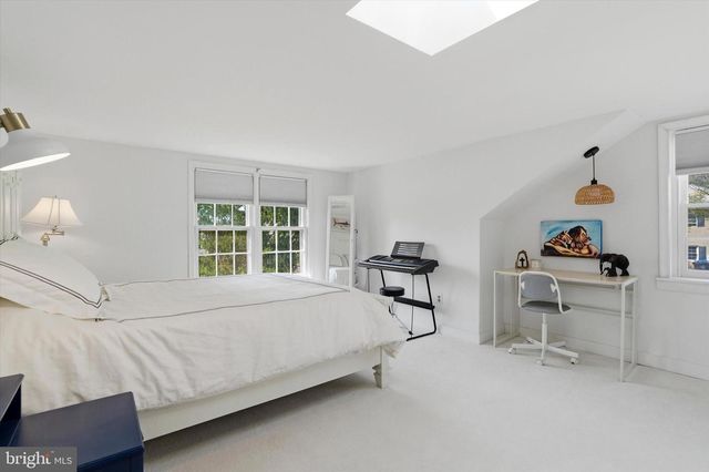 206 GUMBES RD, Collegeville, PA 19426