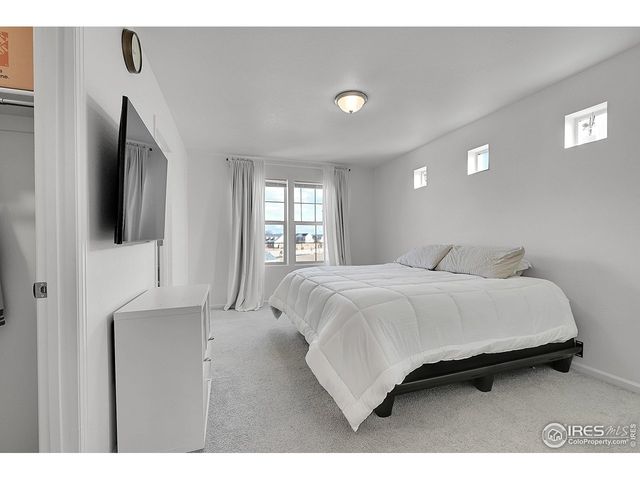 3576 Streamwood Dr, Johnstown, CO 80534