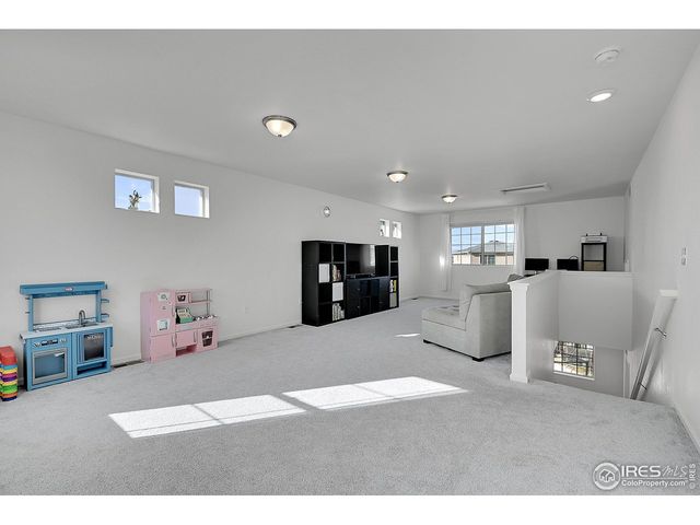 3576 Streamwood Dr, Johnstown, CO 80534