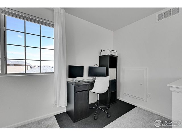 3576 Streamwood Dr, Johnstown, CO 80534