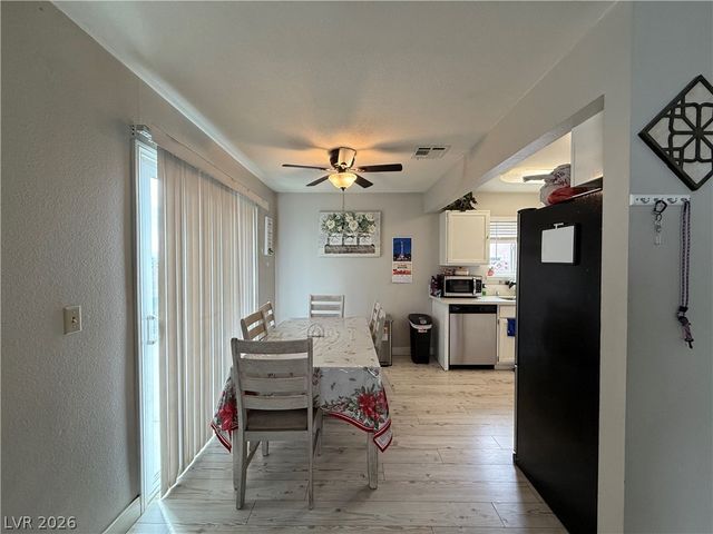 6929 Cherry Grove Avenue, Las Vegas, NV 89156