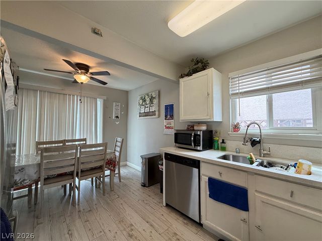 6929 Cherry Grove Avenue, Las Vegas, NV 89156