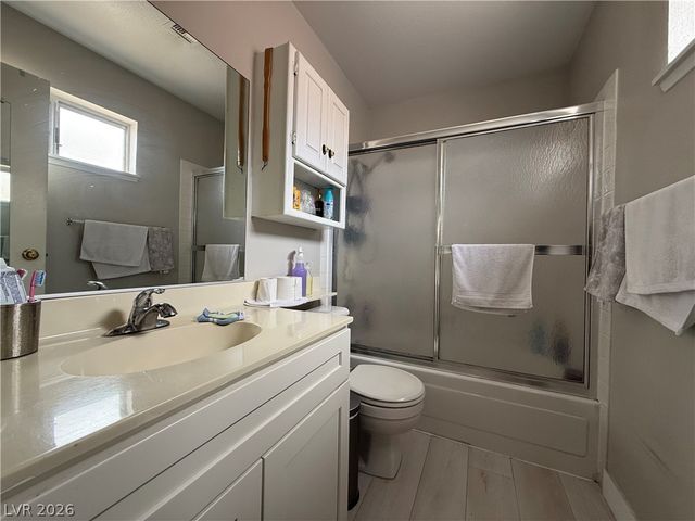 6929 Cherry Grove Avenue, Las Vegas, NV 89156