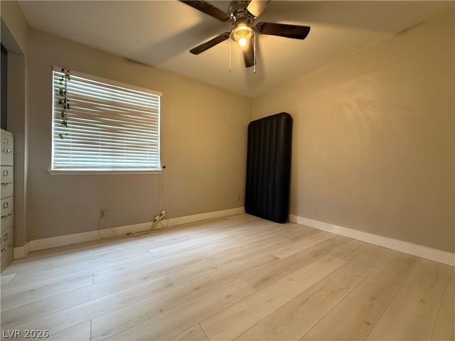 6929 Cherry Grove Avenue, Las Vegas, NV 89156