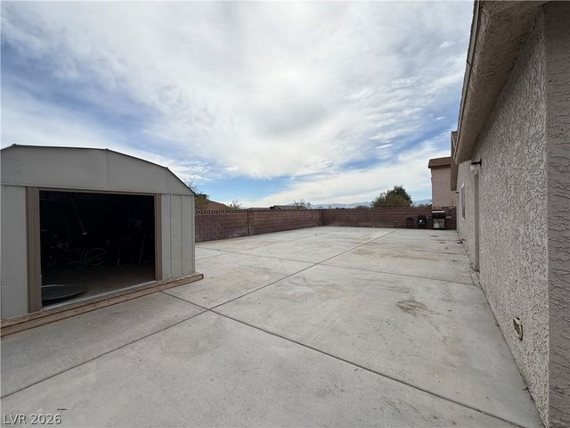6929 Cherry Grove Avenue, Las Vegas, NV 89156