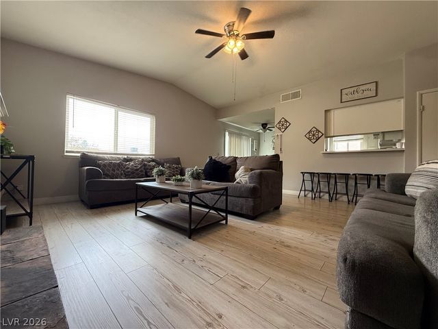 6929 Cherry Grove Avenue, Las Vegas, NV 89156