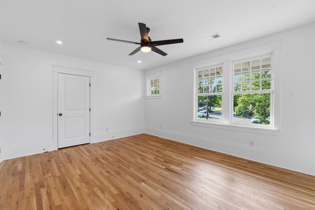 610 Russell St, Nashville, TN 37206