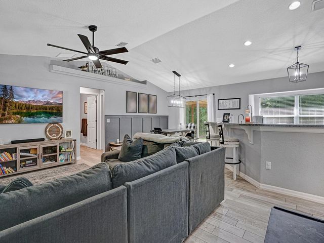 4369 SE 130TH STREET, Belleview, FL 34420