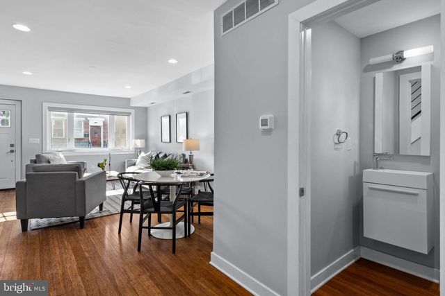 729 TASKER ST, Philadelphia, PA 19148