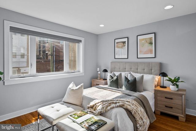 729 TASKER ST, Philadelphia, PA 19148