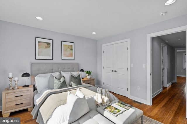 729 TASKER ST, Philadelphia, PA 19148