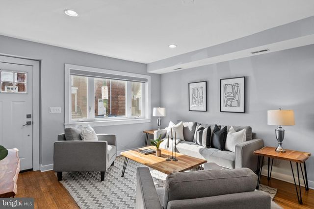 729 TASKER ST, Philadelphia, PA 19148