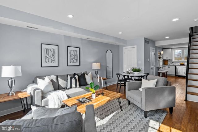 729 TASKER ST, Philadelphia, PA 19148