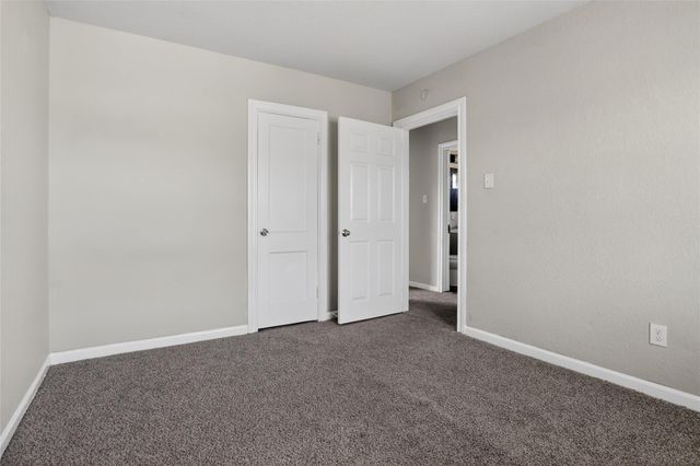 1711 W 5th Street, Freeport, TX 77541