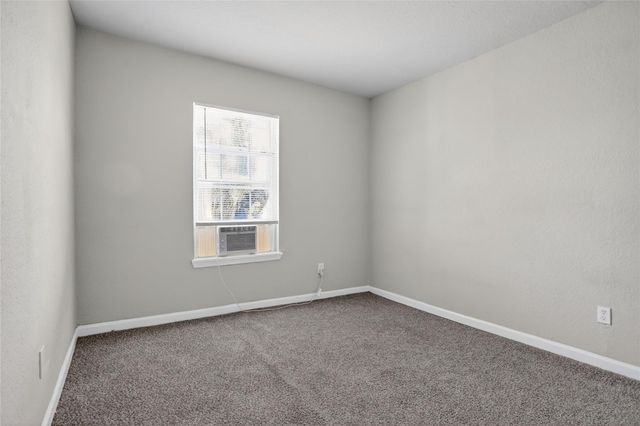 1711 W 5th Street, Freeport, TX 77541