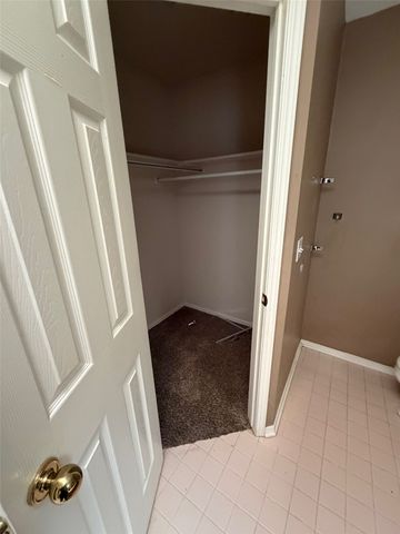 3801 W Hartford Street, Broken Arrow, OK 74012