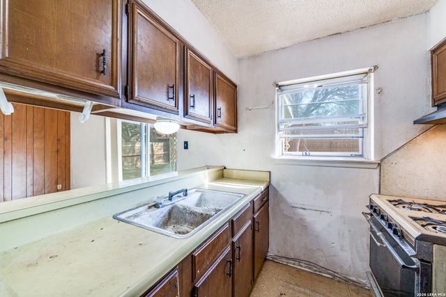 5714 Bear Lake, San Antonio, TX 78244